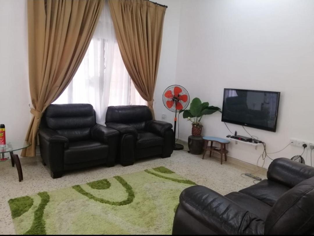 Che Na Homestay Pontian Pontian Kecil Exterior foto